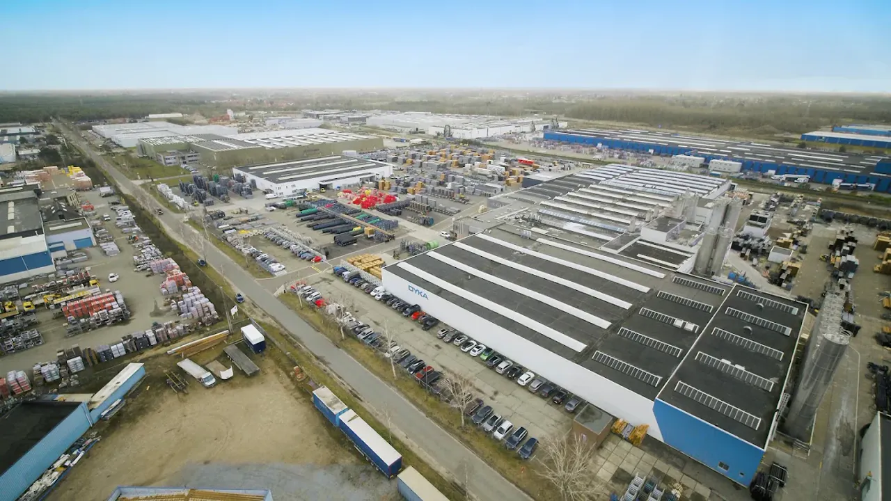Productiesite van DYKA in Nolimpark vanuit de lucht