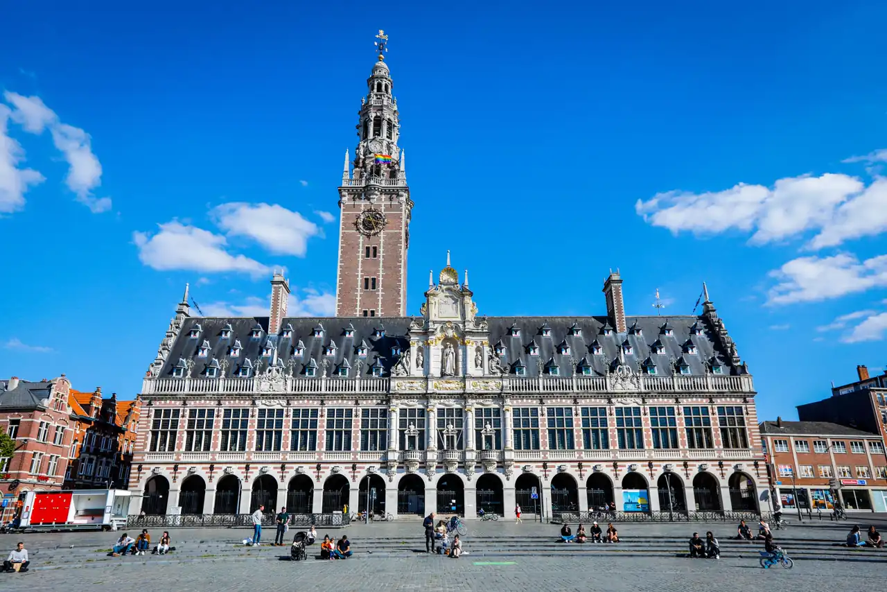 Universiteitsbibliotheek van KU Leuven op het Ladeuzeplein